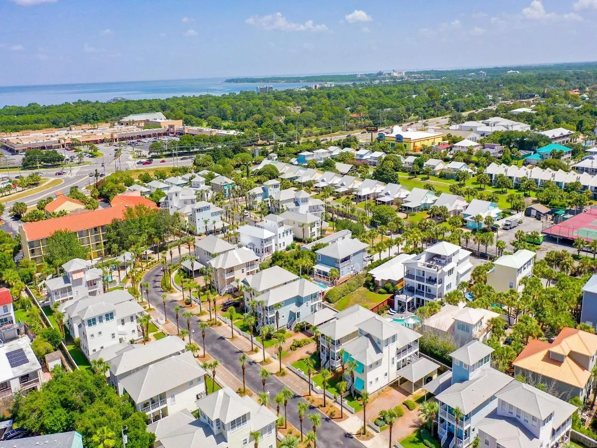 Low Cay Destin United States